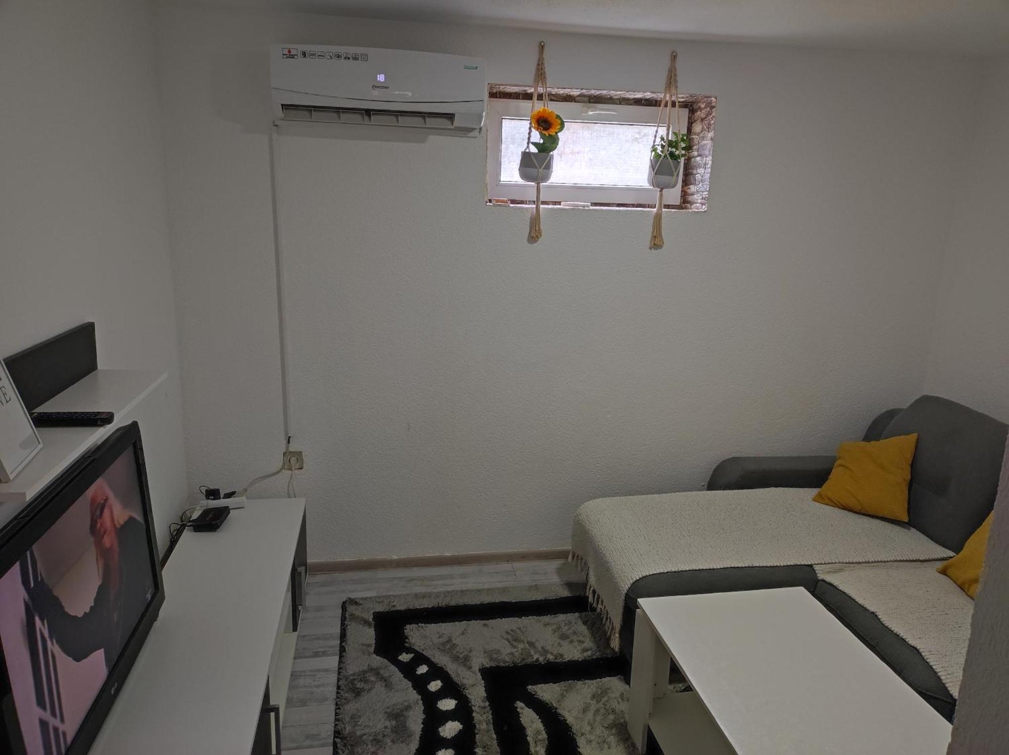 Apartment Neo Bihac Bagian luar foto